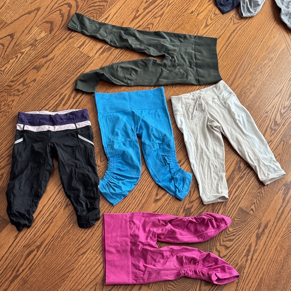 Lululemon Women's Leggings - Black, Blue, Pink, Gray ALL SIZE 4